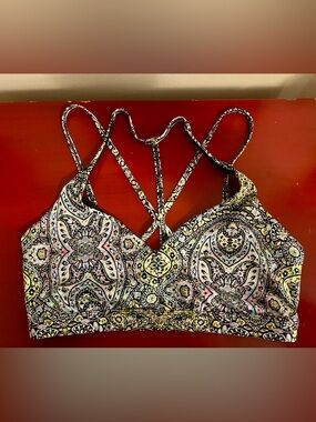 Victorias Secret Sports Bra Strappy Bralette in Multicolor Paisley Medium
